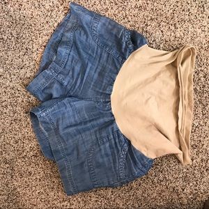 Maternity shorts